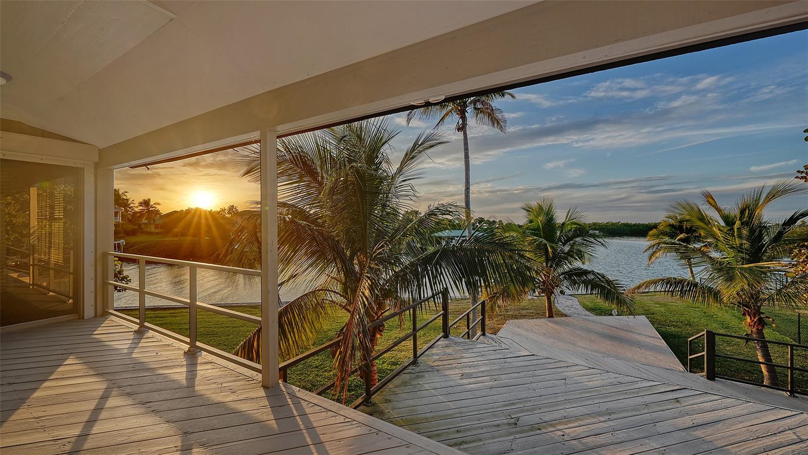 Image 32 of 75 For 4367 Pompano Lane