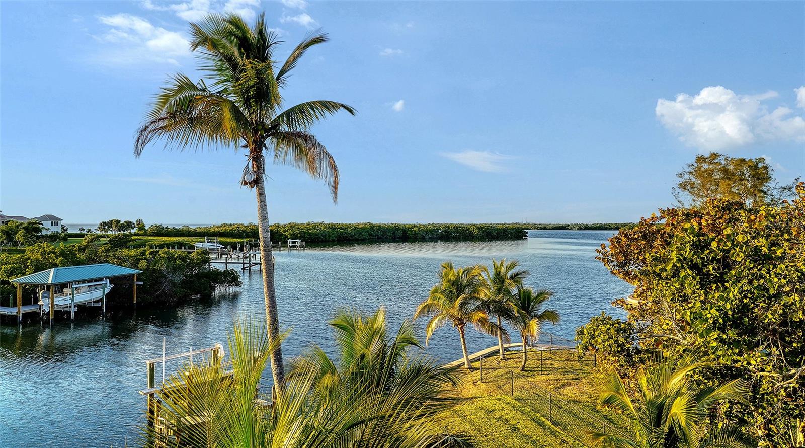 Image 40 of 75 For 4367 Pompano Lane