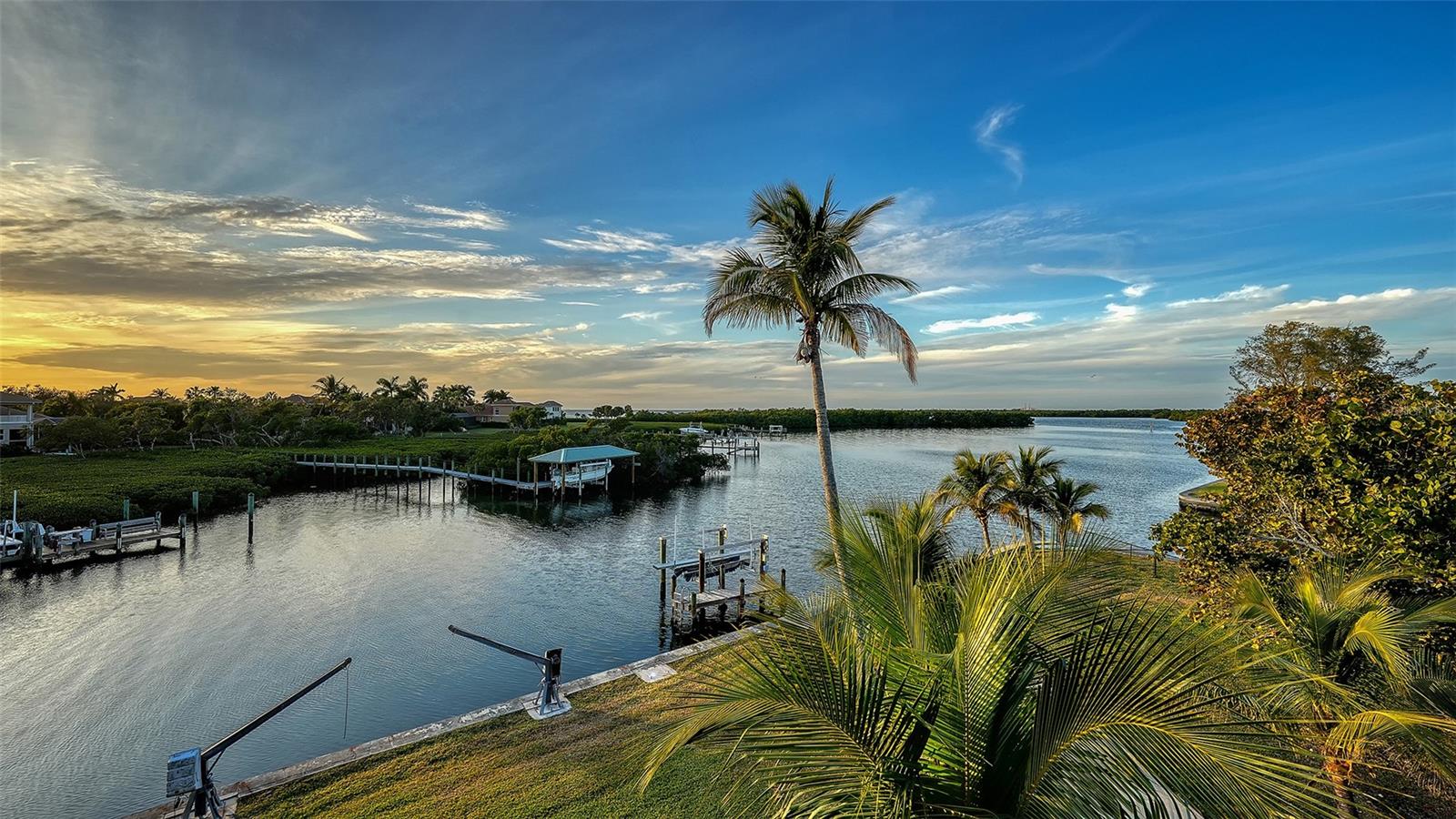 Image 49 of 75 For 4367 Pompano Lane