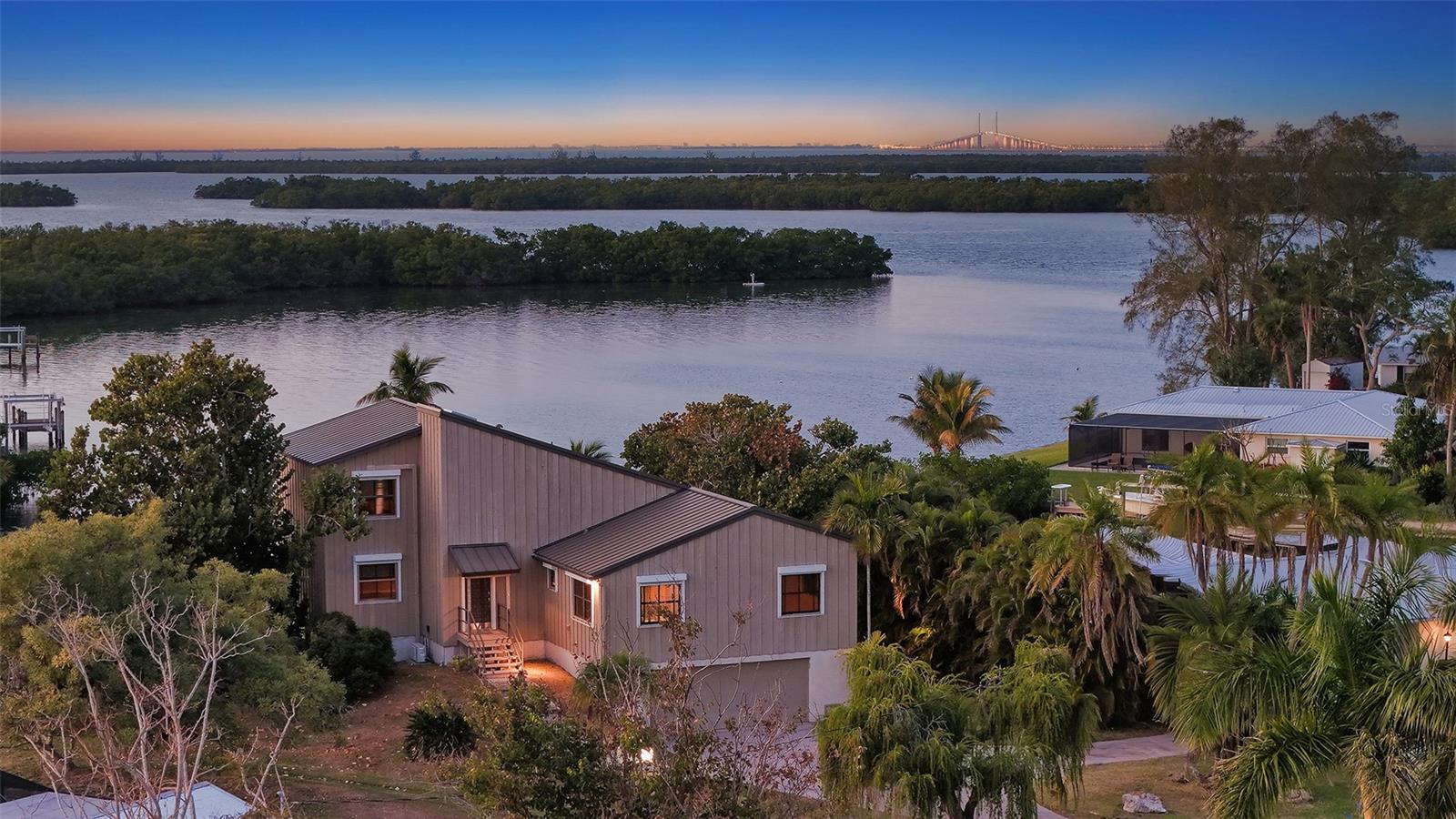 Image 58 of 75 For 4367 Pompano Lane