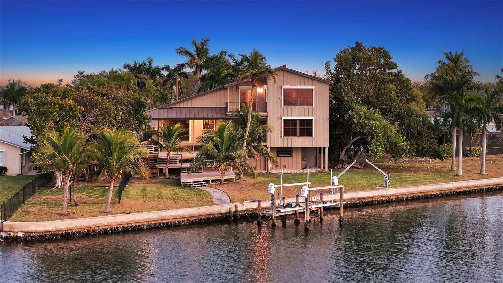 Image 62 of 75 For 4367 Pompano Lane