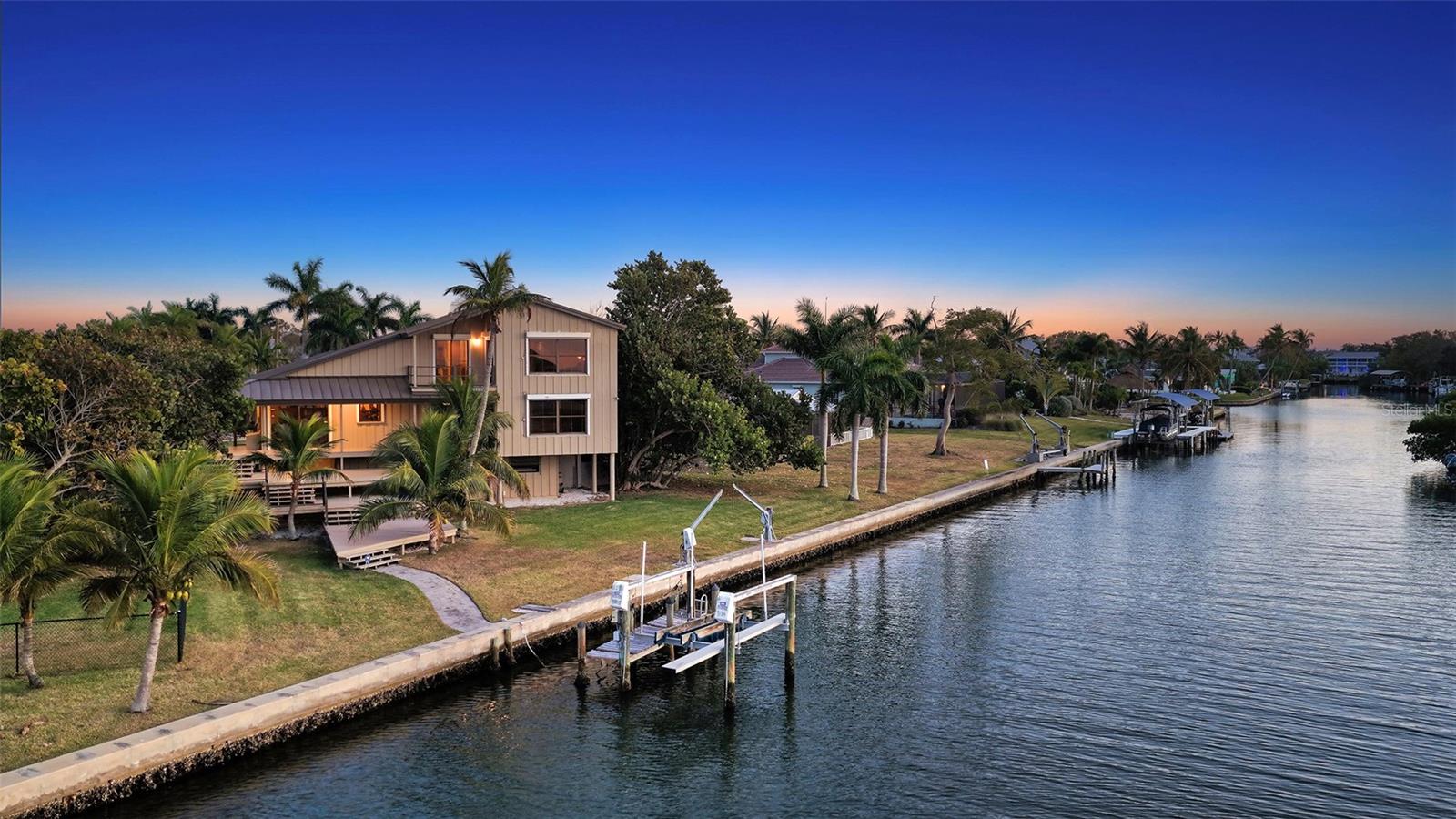 Image 63 of 75 For 4367 Pompano Lane