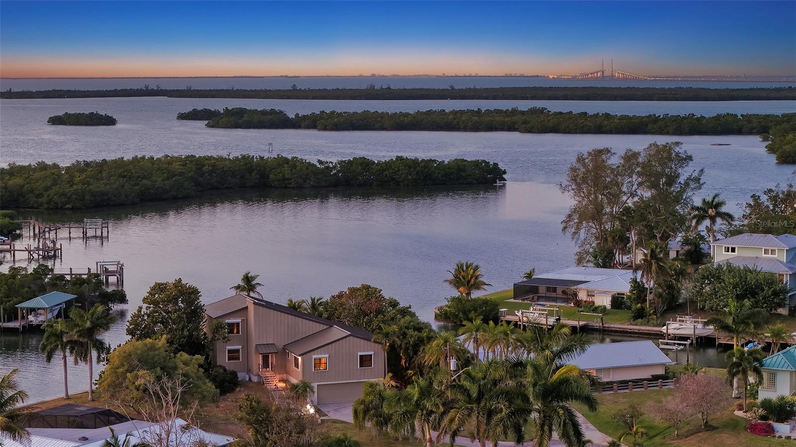 Image 73 of 75 For 4367 Pompano Lane