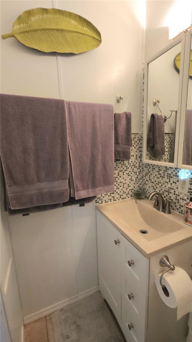 Image 21 of 40 For 3333 26th Avenue E 1215