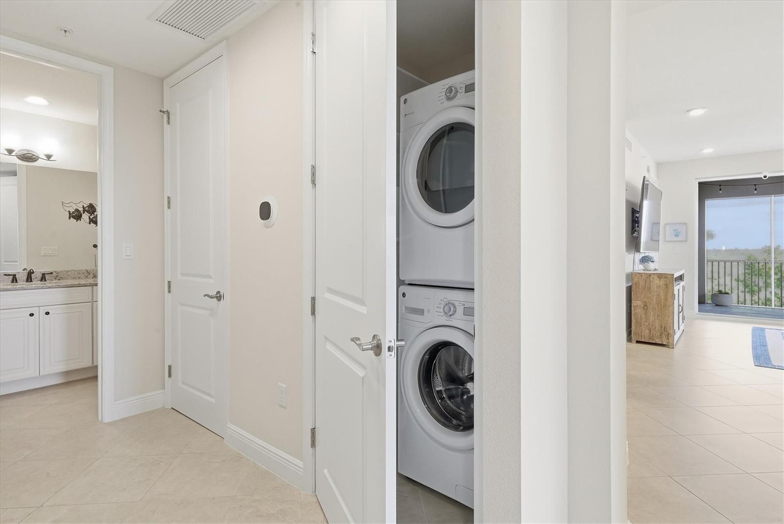 Image 28 of 51 For 395 Aruba Circle 303