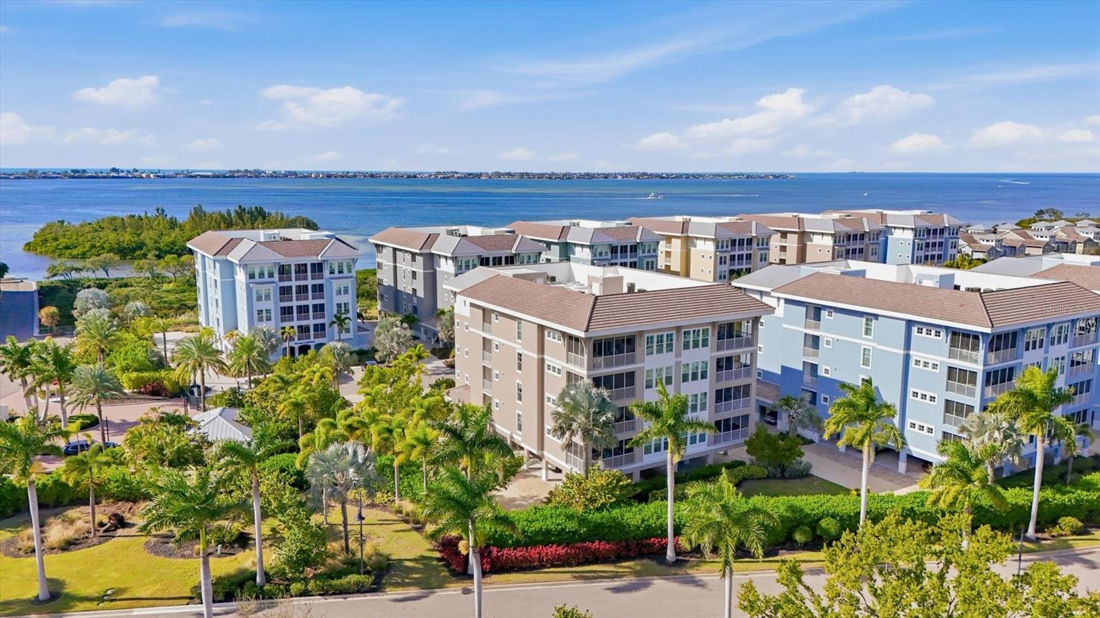 Image 32 of 51 For 395 Aruba Circle 303