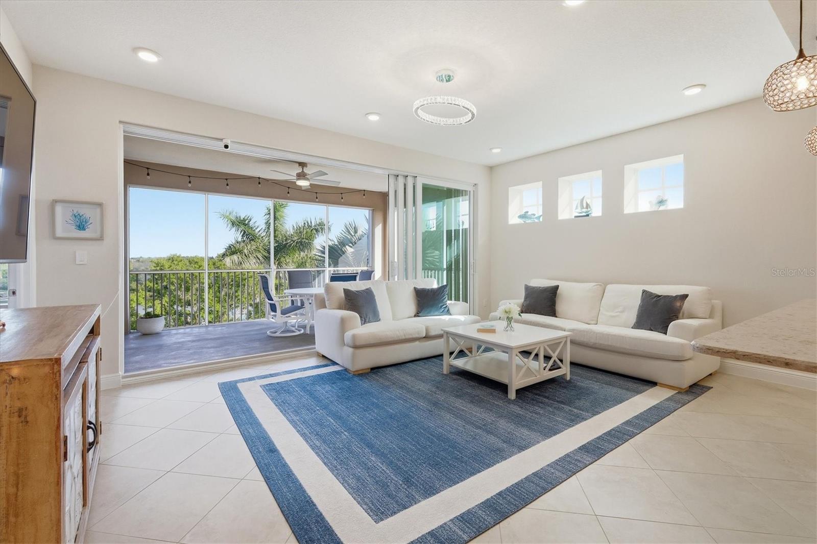 Image 7 of 51 For 395 Aruba Circle 303