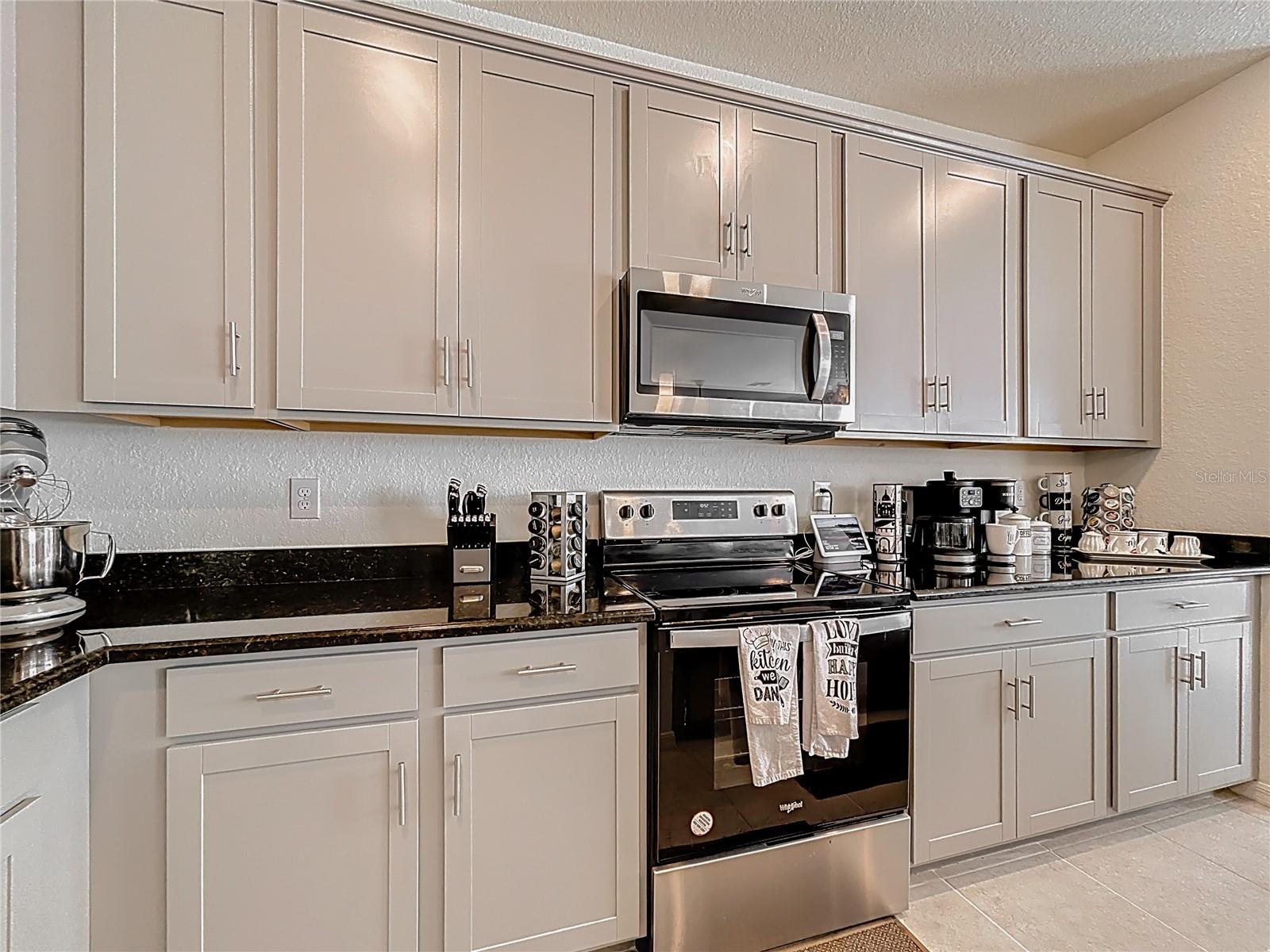 Image 18 of 57 For 3246 Dryden Street