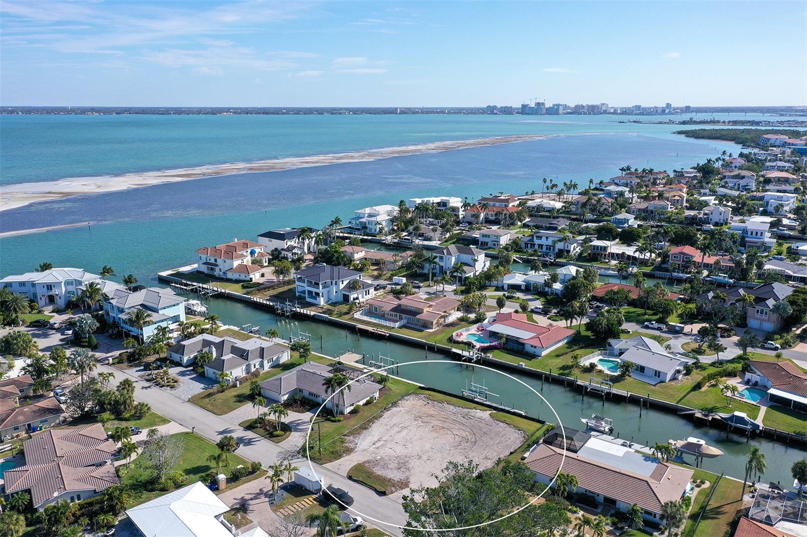 Image 3 of 36 For 536 Gunwale Lane