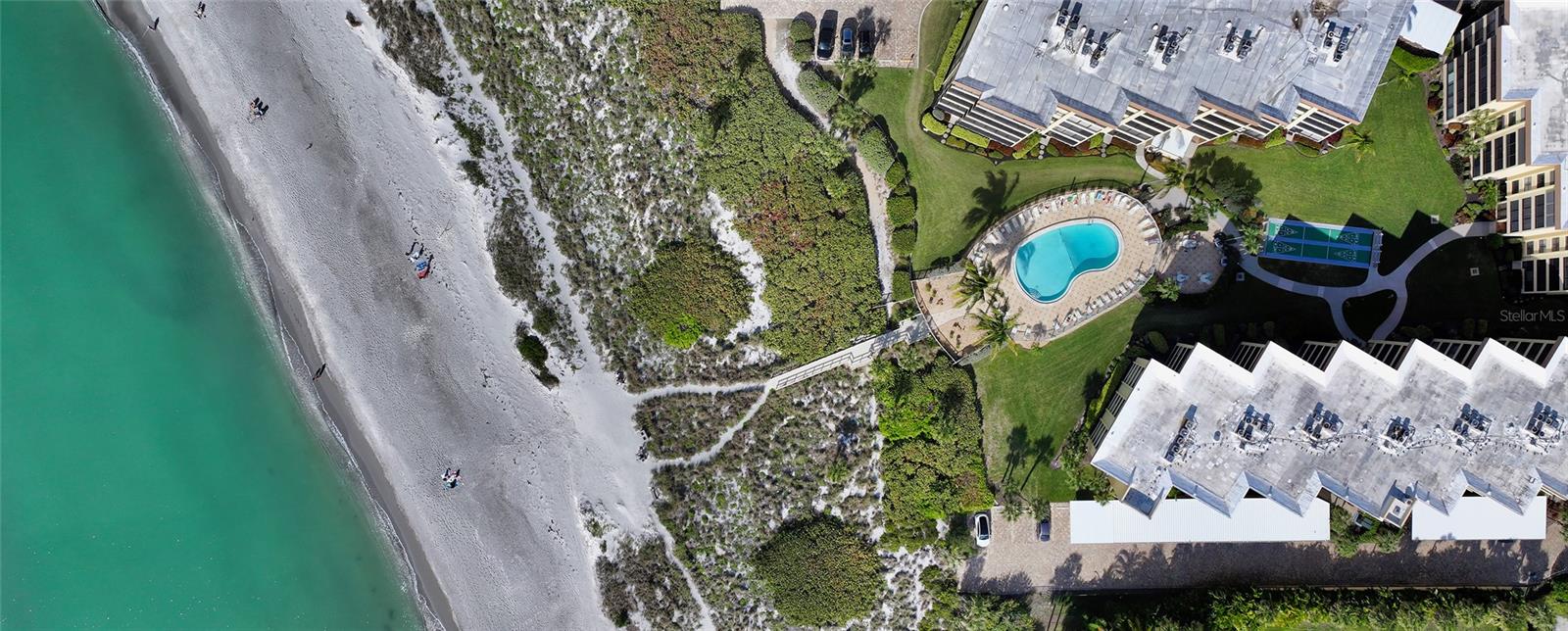 Image 23 of 53 For 8764 Midnight Pass Road A306