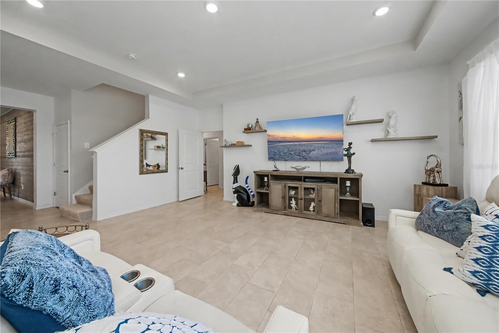 Image 10 of 62 For 5324 Halewood Court