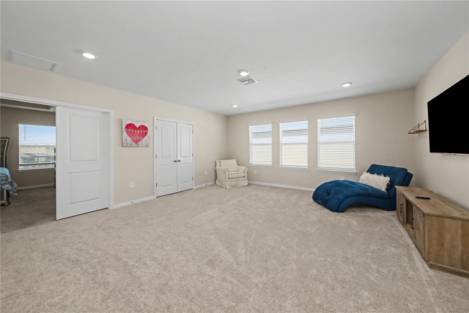 Image 23 of 62 For 5324 Halewood Court