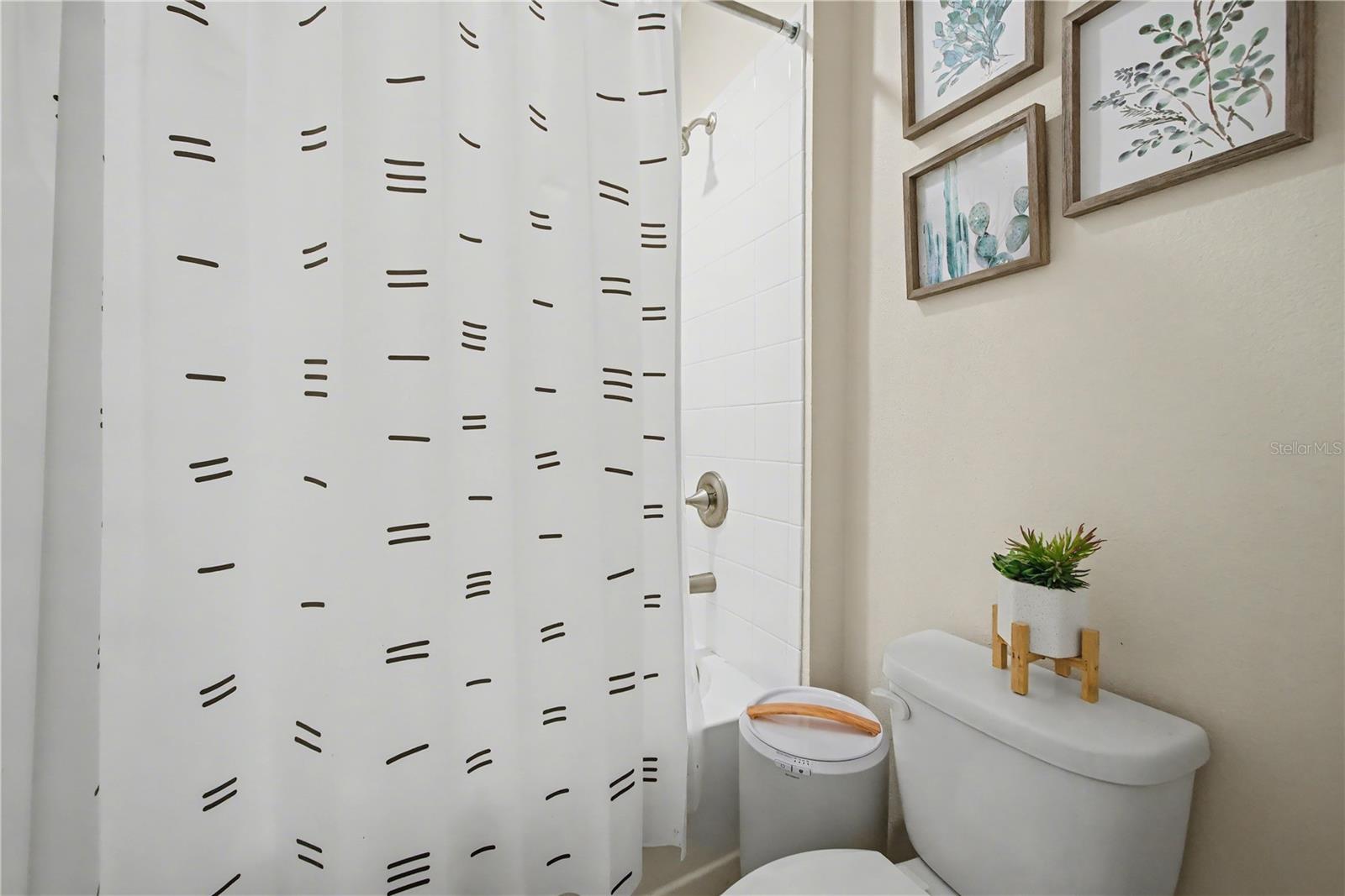 Image 41 of 62 For 5324 Halewood Court