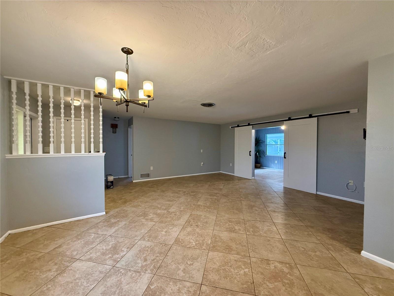 Image 4 of 22 For 2328 Cass Street