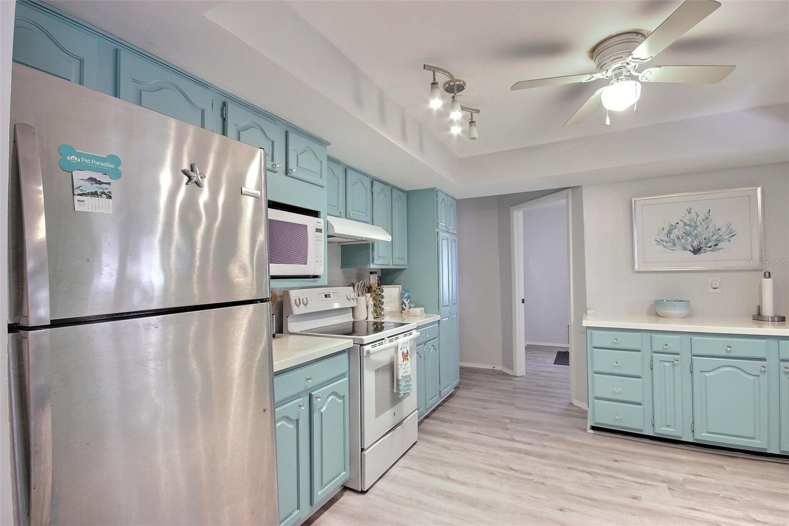 Image 22 of 42 For 531 44th Street Court W