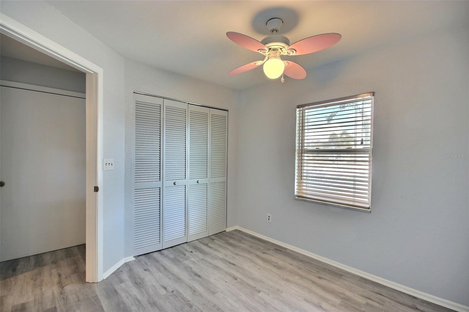 Image 27 of 42 For 531 44th Street Court W