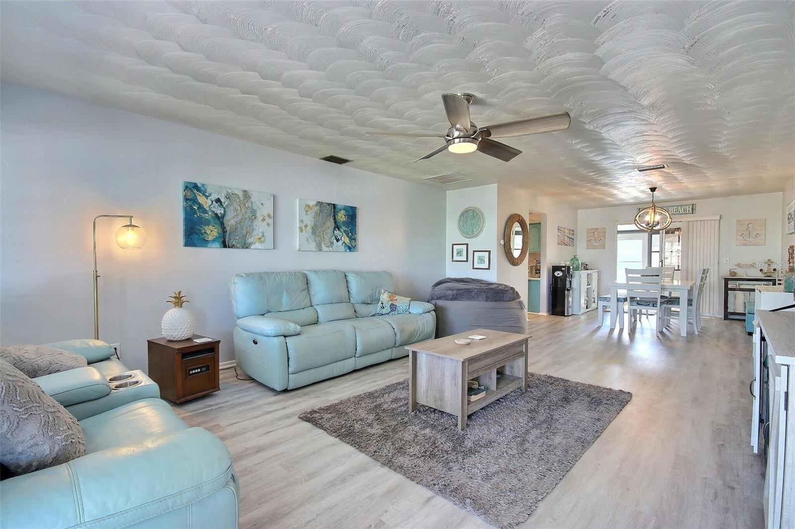 Image 6 of 42 For 531 44th Street Court W