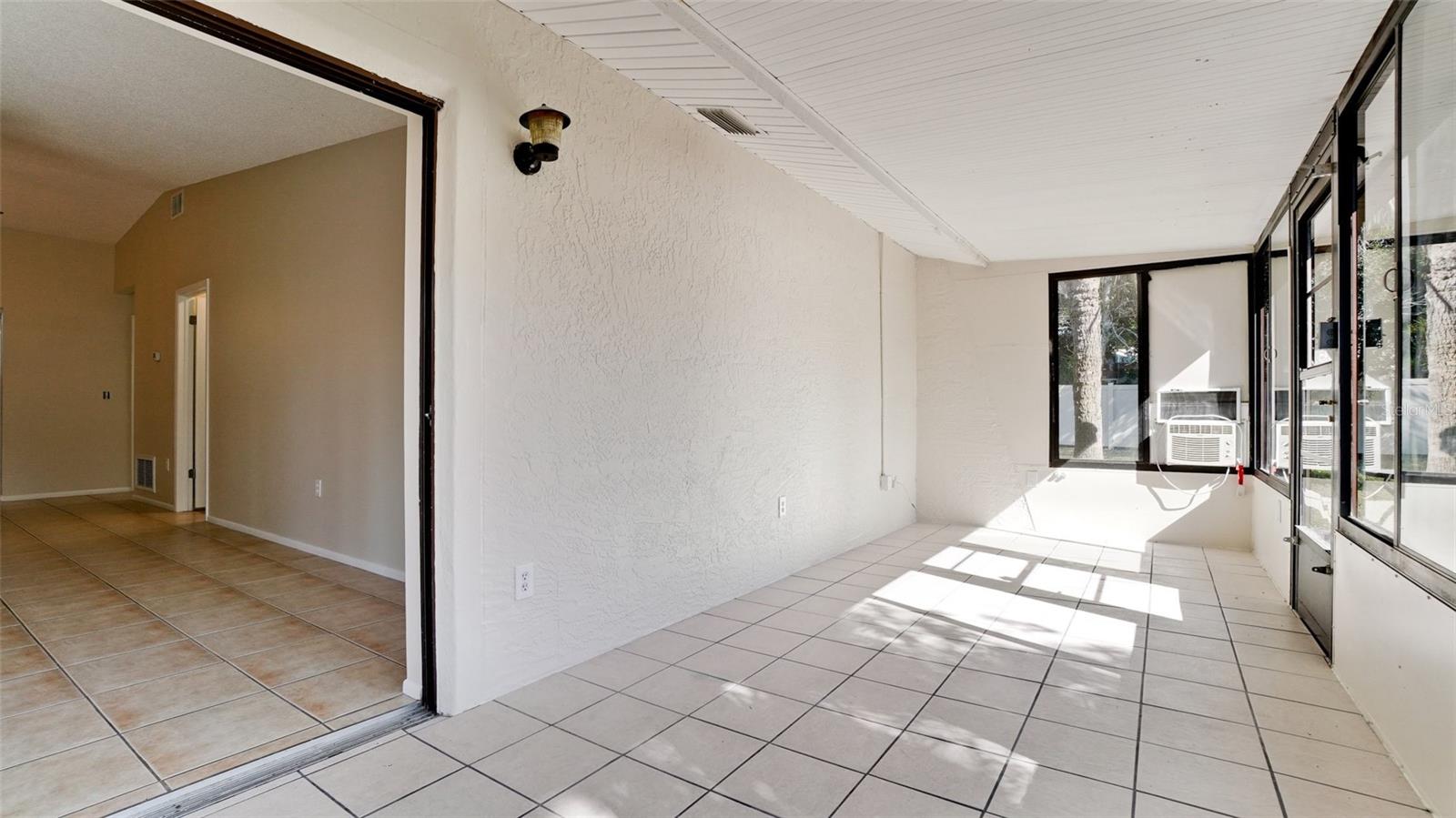 Image 10 of 39 For 1225 56th Street W