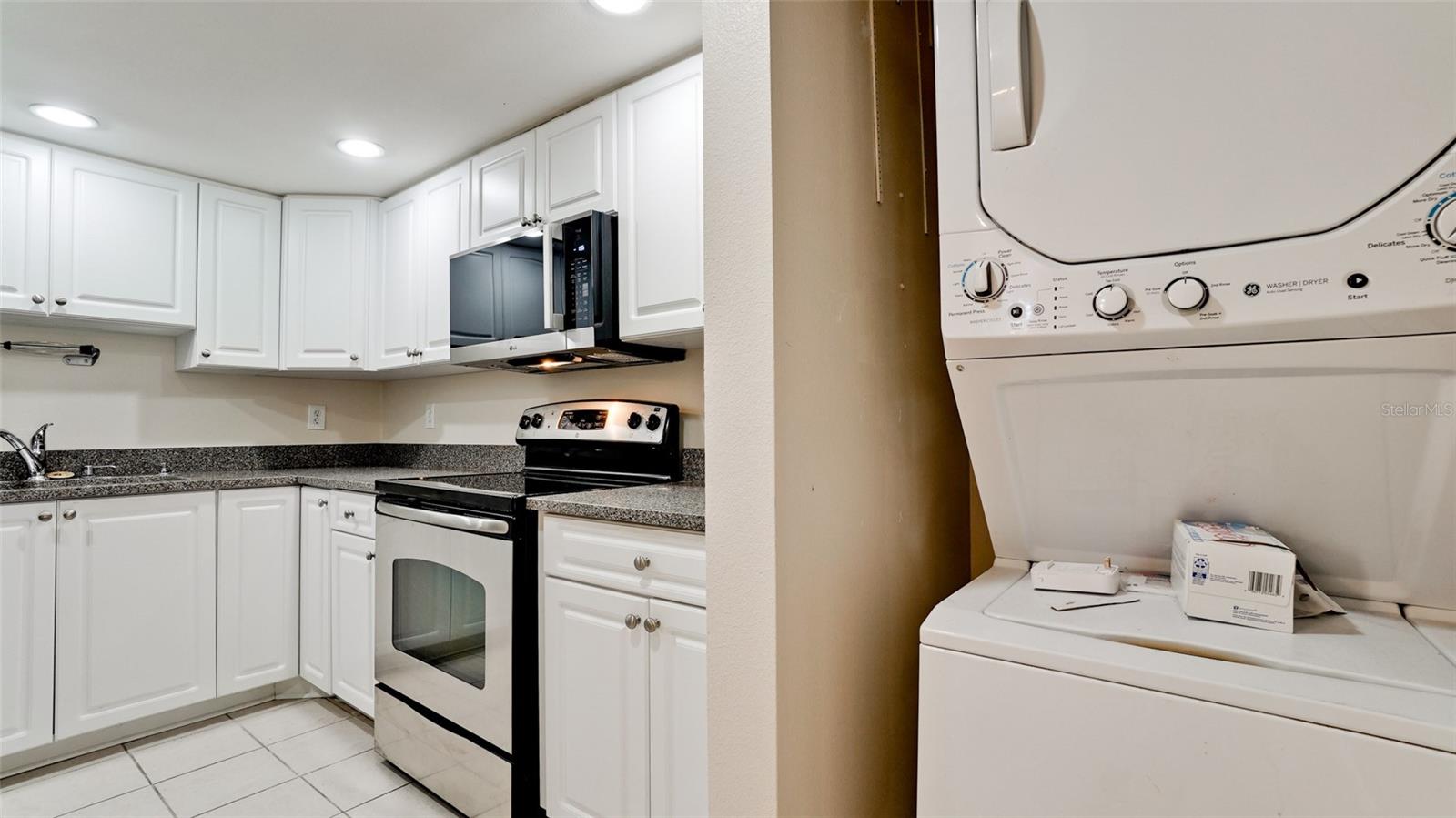 Image 15 of 39 For 1225 56th Street W