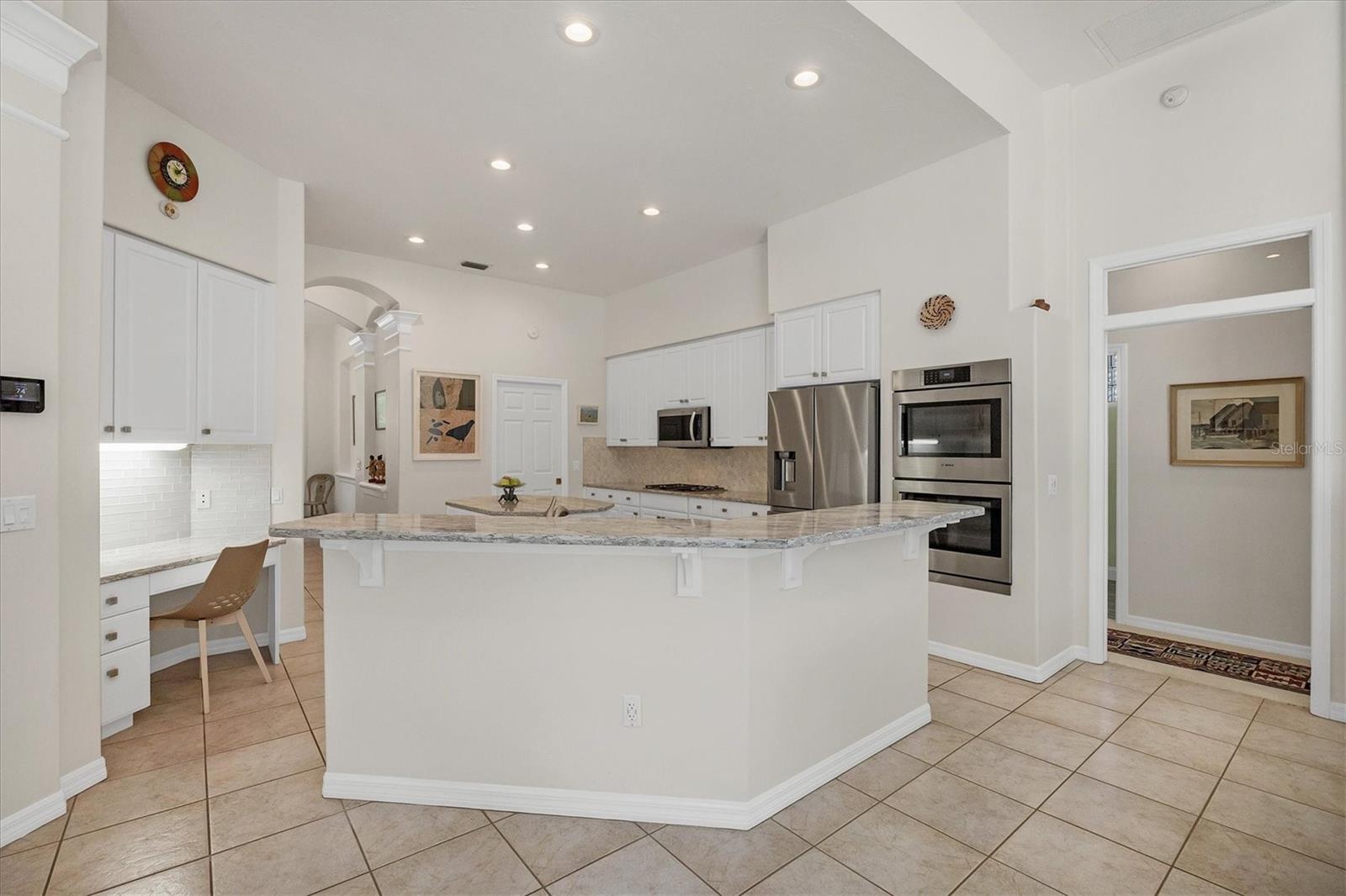 Image 12 of 76 For 7933 Wyndham Court