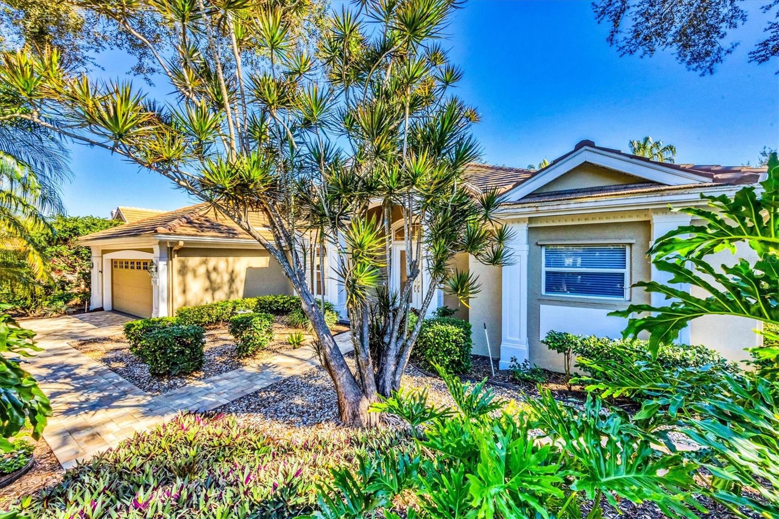 Image 3 of 76 For 7933 Wyndham Court