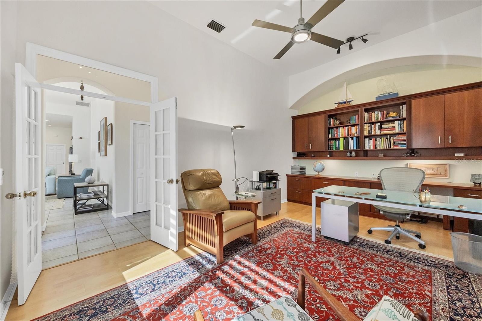 Image 34 of 76 For 7933 Wyndham Court