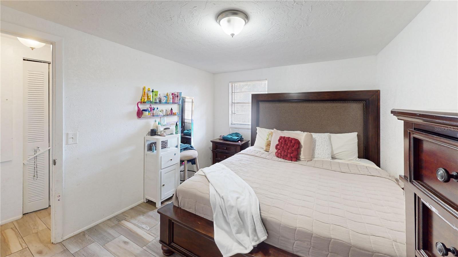 Image 6 of 19 For 312 60th Avenue Drive W