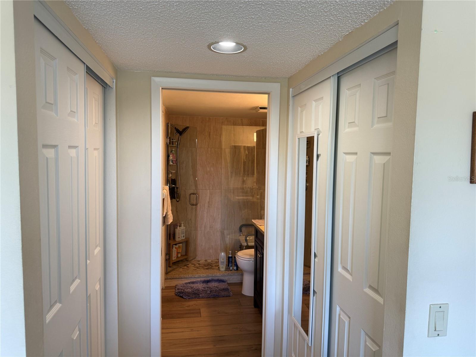 Image 23 of 42 For 5631 Ashton Lake Drive 7