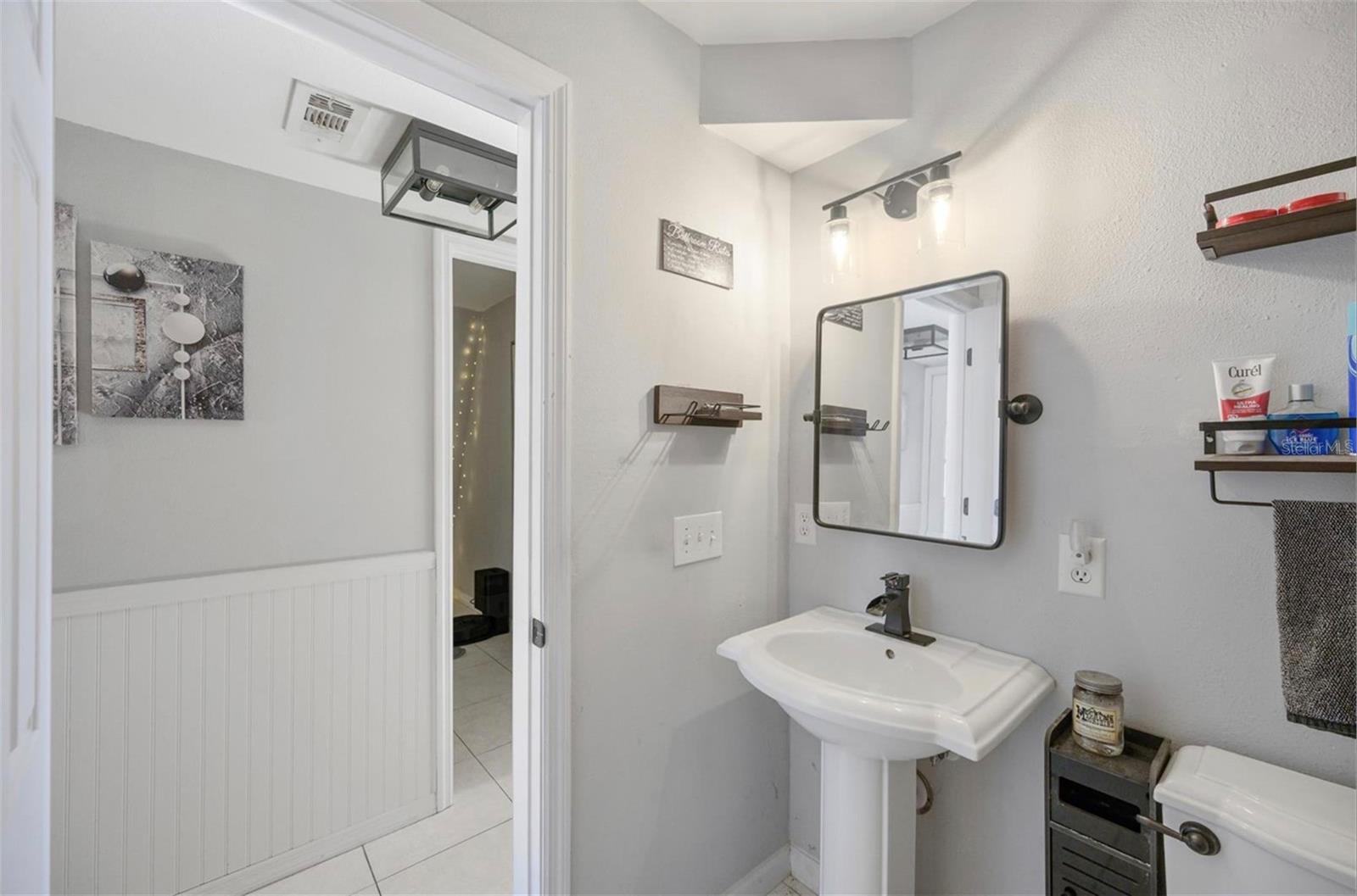 Image 11 of 23 For 900 Riverside Drive