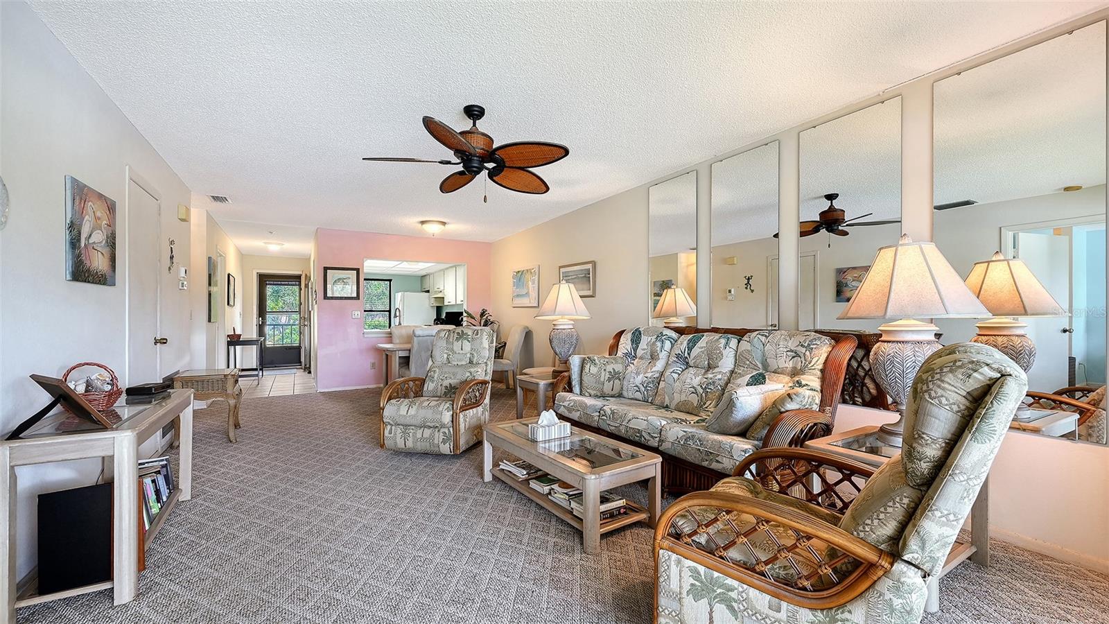 Image 12 of 51 For 2937 Taywood Meadows 32