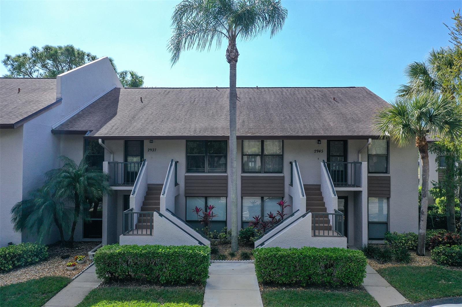 Image 2 of 51 For 2937 Taywood Meadows 32