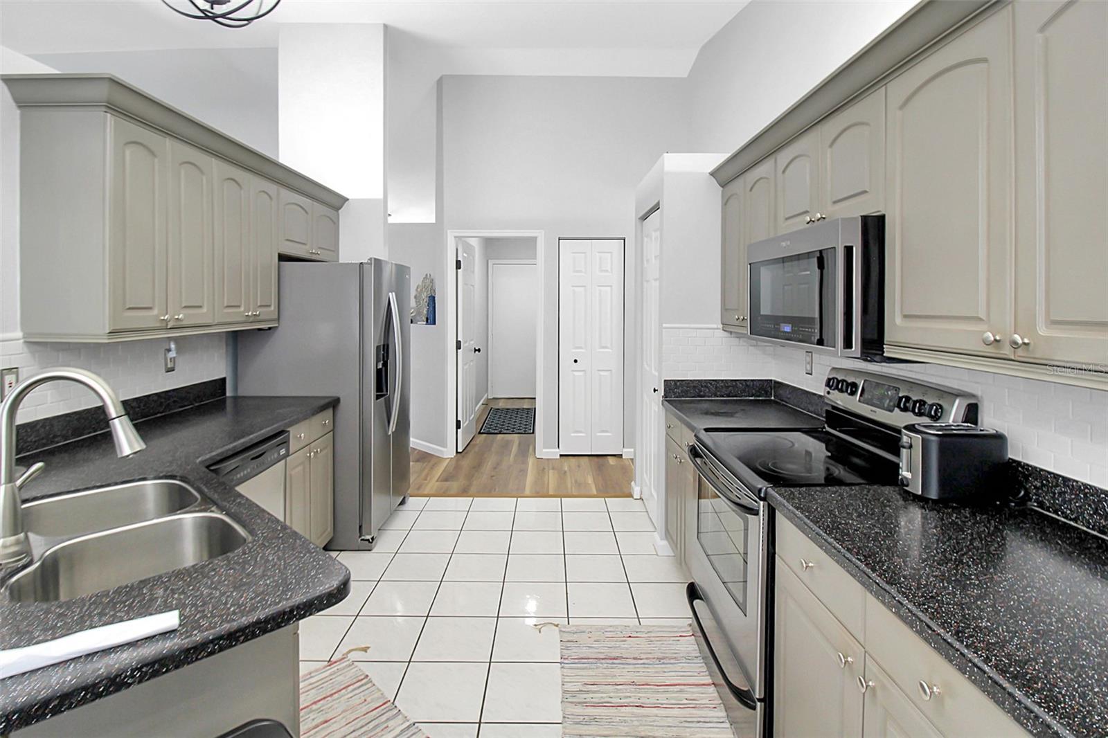 Image 33 of 57 For 5111 13th Avenue Drive W