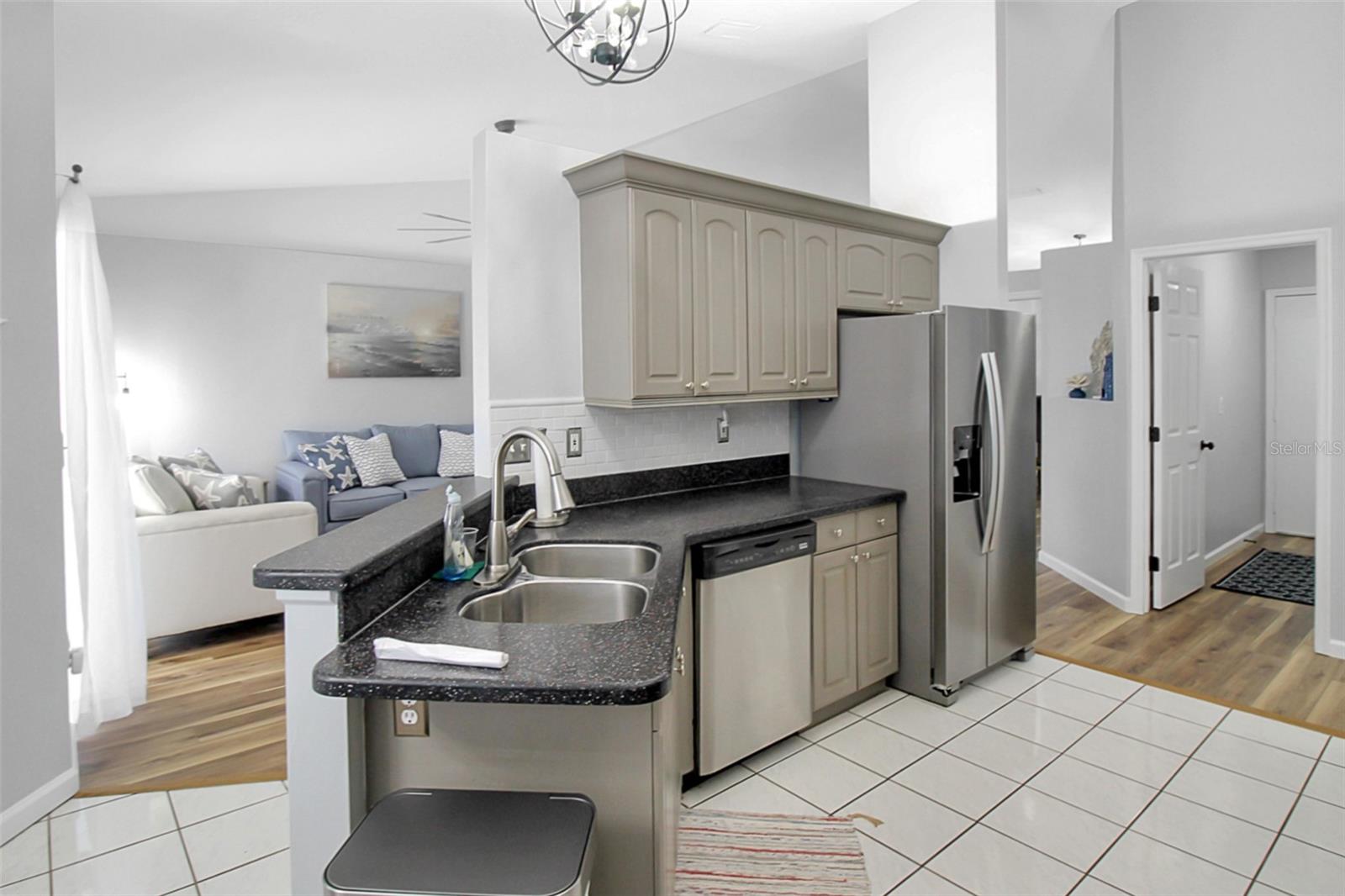 Image 34 of 57 For 5111 13th Avenue Drive W