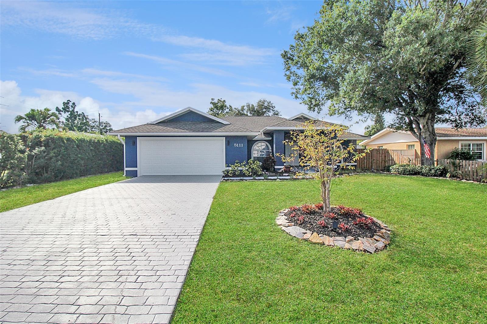 Image 4 of 57 For 5111 13th Avenue Drive W