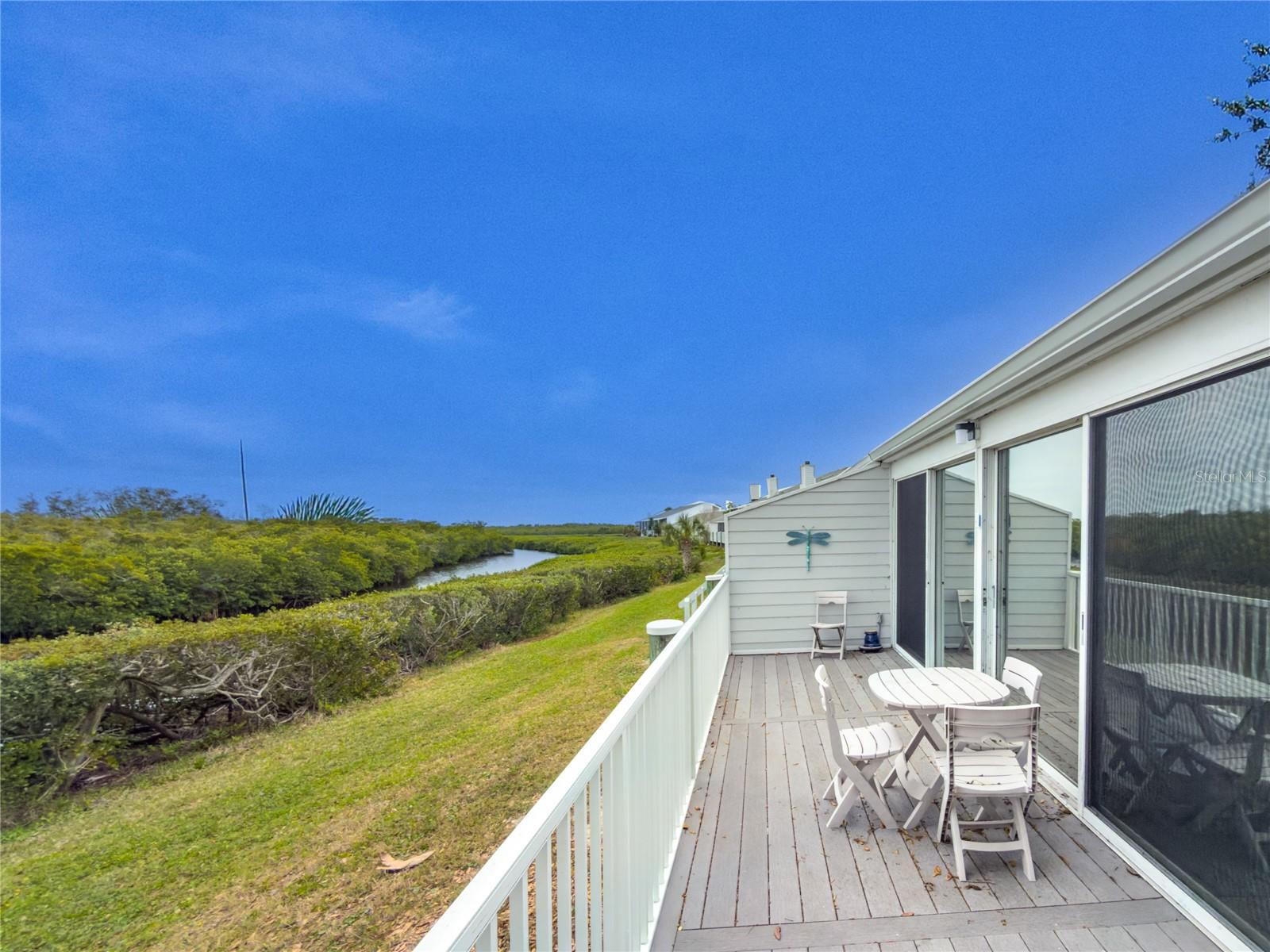 Image 10 of 65 For 801 Waterside Lane