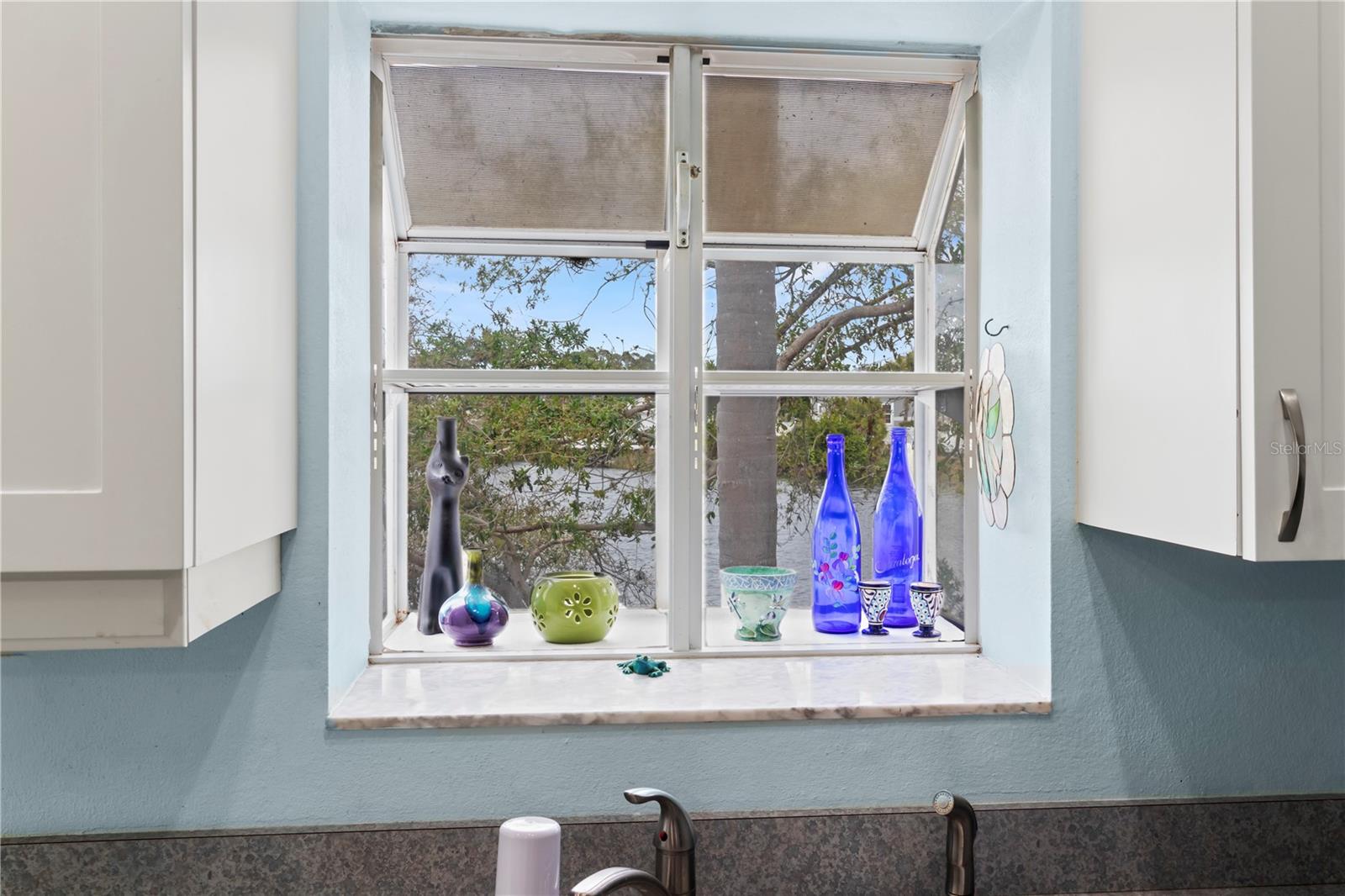 Image 23 of 65 For 801 Waterside Lane