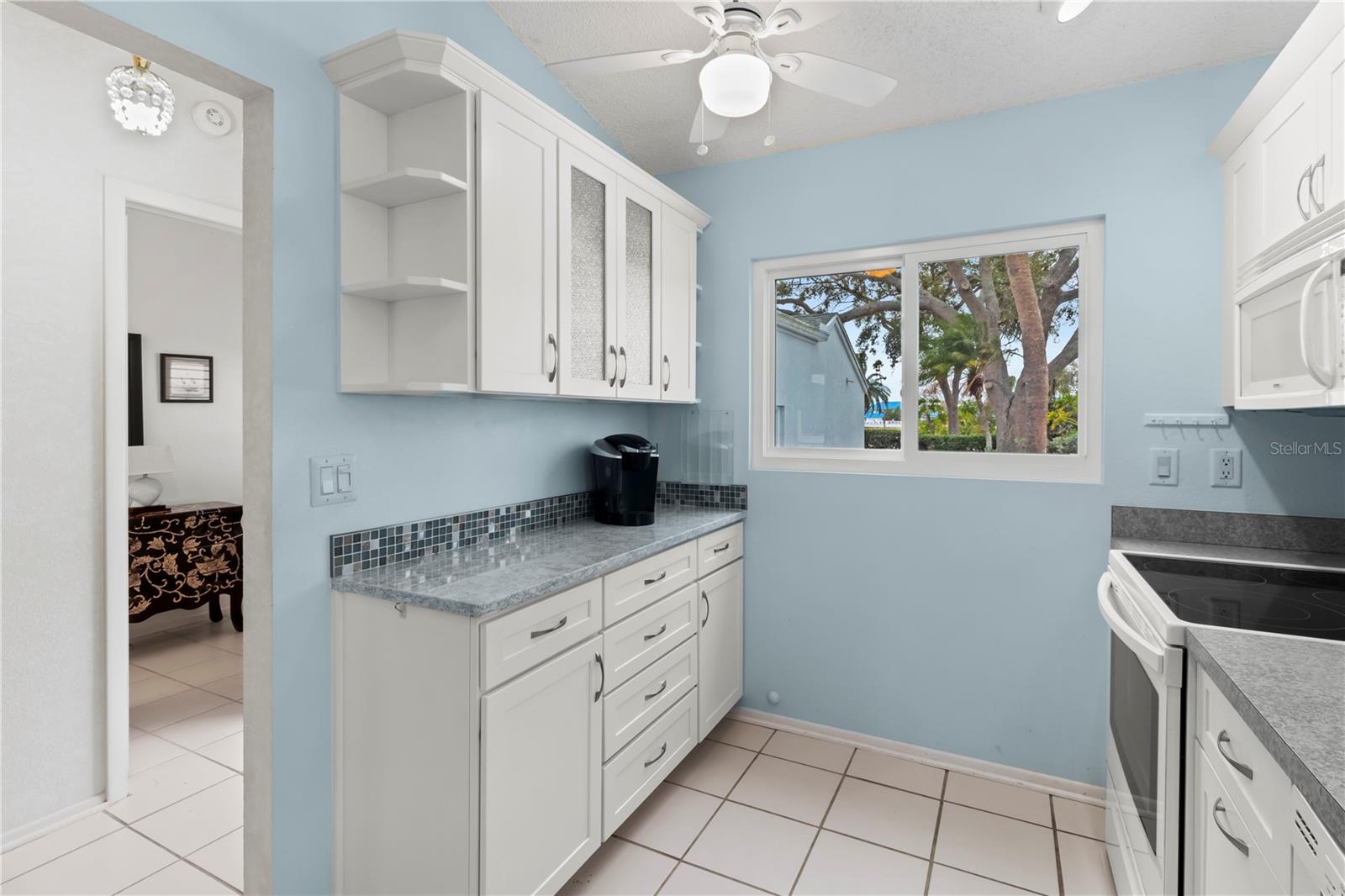 Image 26 of 65 For 801 Waterside Lane