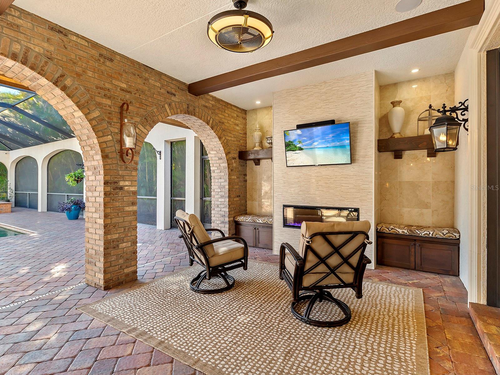 Image 46 of 82 For 7951 Matera Court