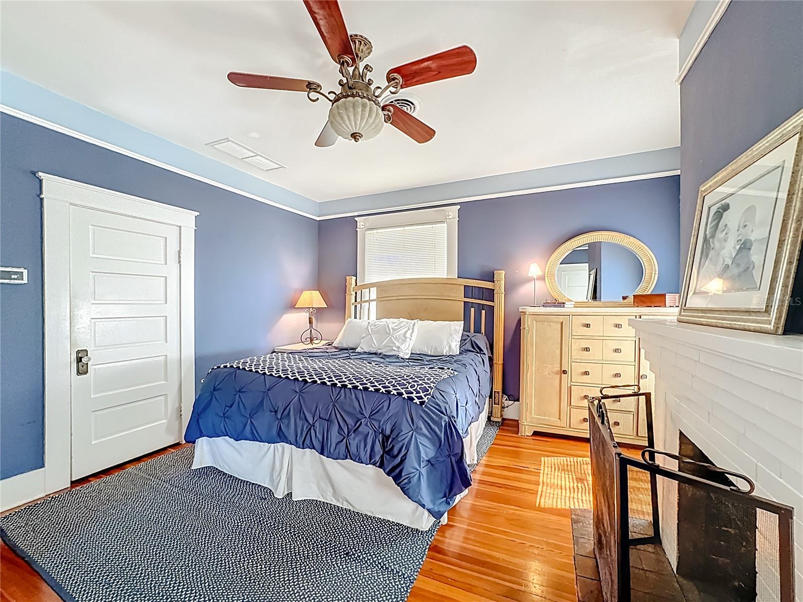 Image 31 of 74 For 610 19th Street W