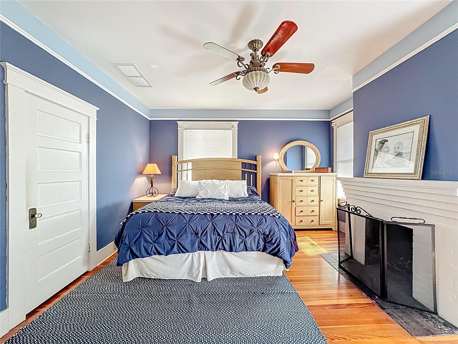 Image 33 of 74 For 610 19th Street W