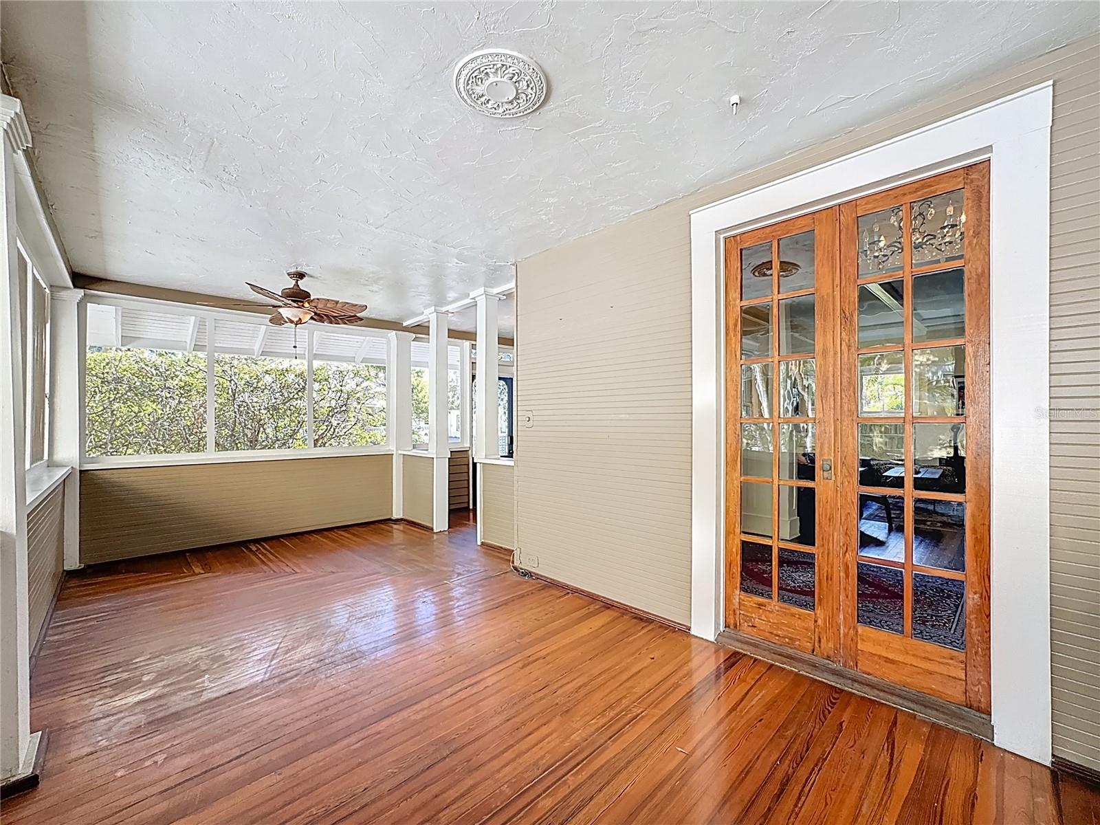 Image 48 of 74 For 610 19th Street W