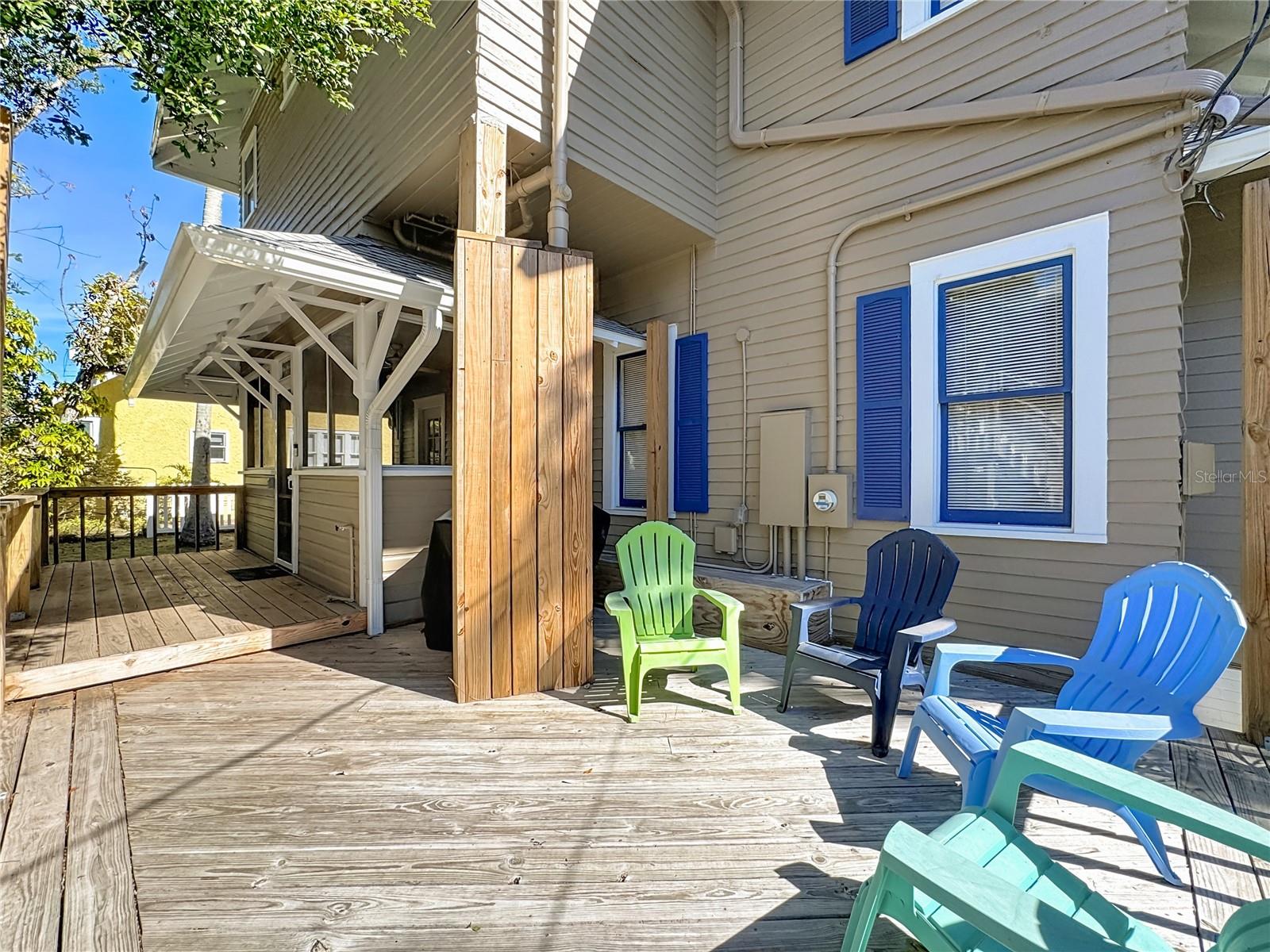 Image 54 of 74 For 610 19th Street W