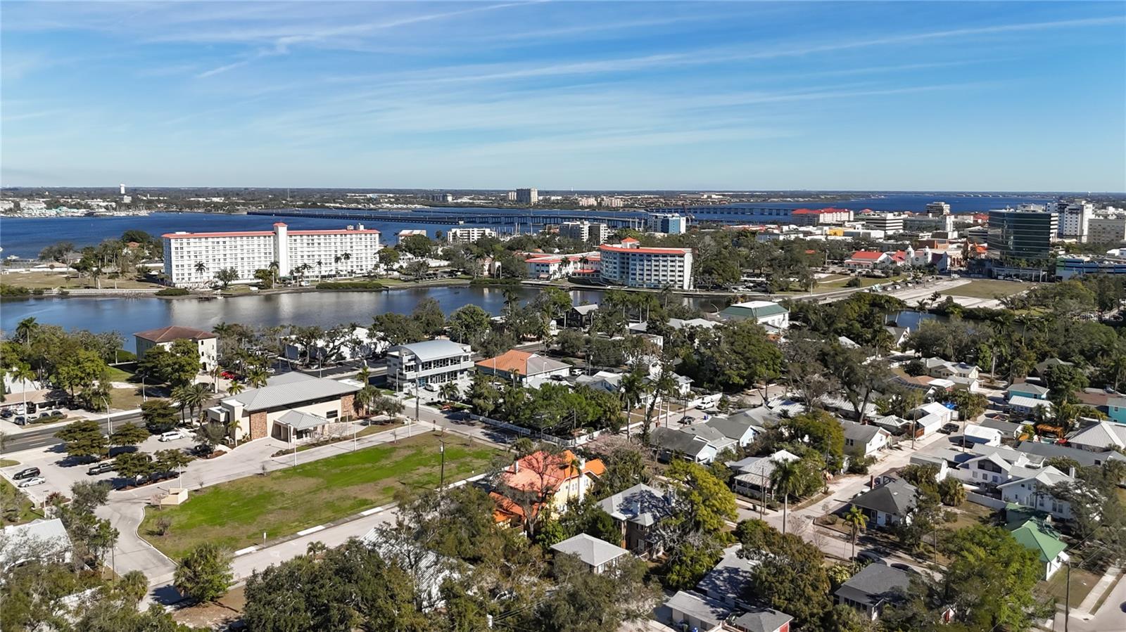 Image 70 of 74 For 610 19th Street W