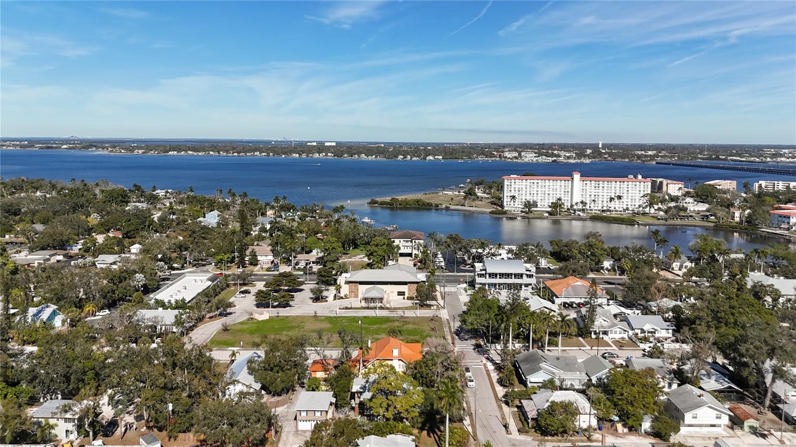 Image 71 of 74 For 610 19th Street W