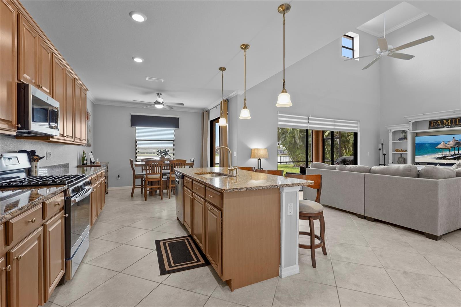 Image 5 of 84 For 13506 Saw Palm Creek Trail