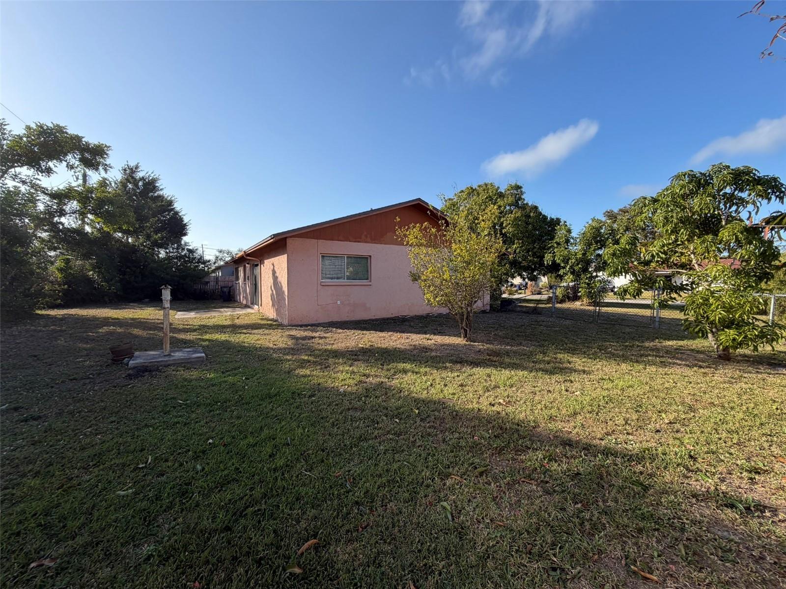 Image 10 of 55 For 2311 15th Street W