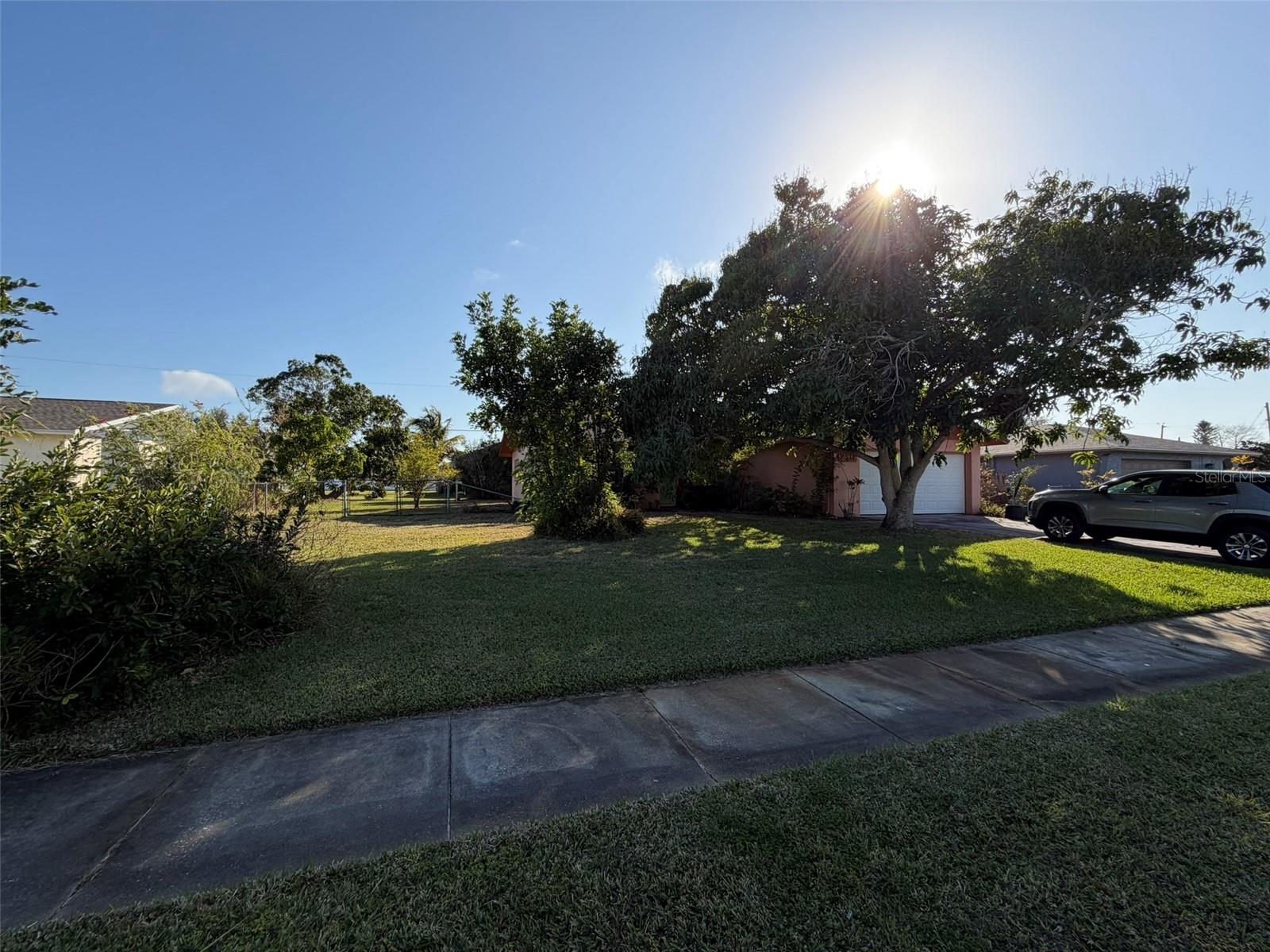 Image 14 of 55 For 2311 15th Street W