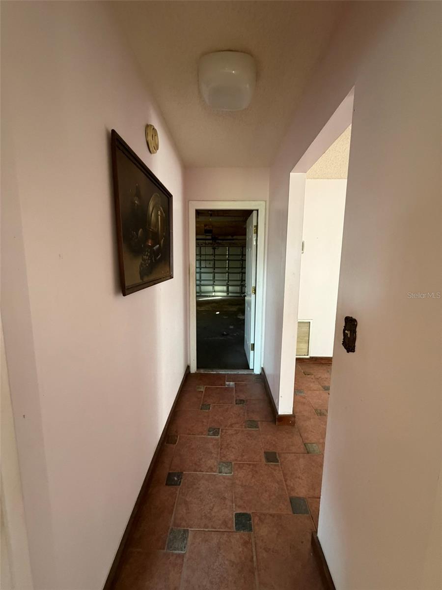 Image 35 of 55 For 2311 15th Street W