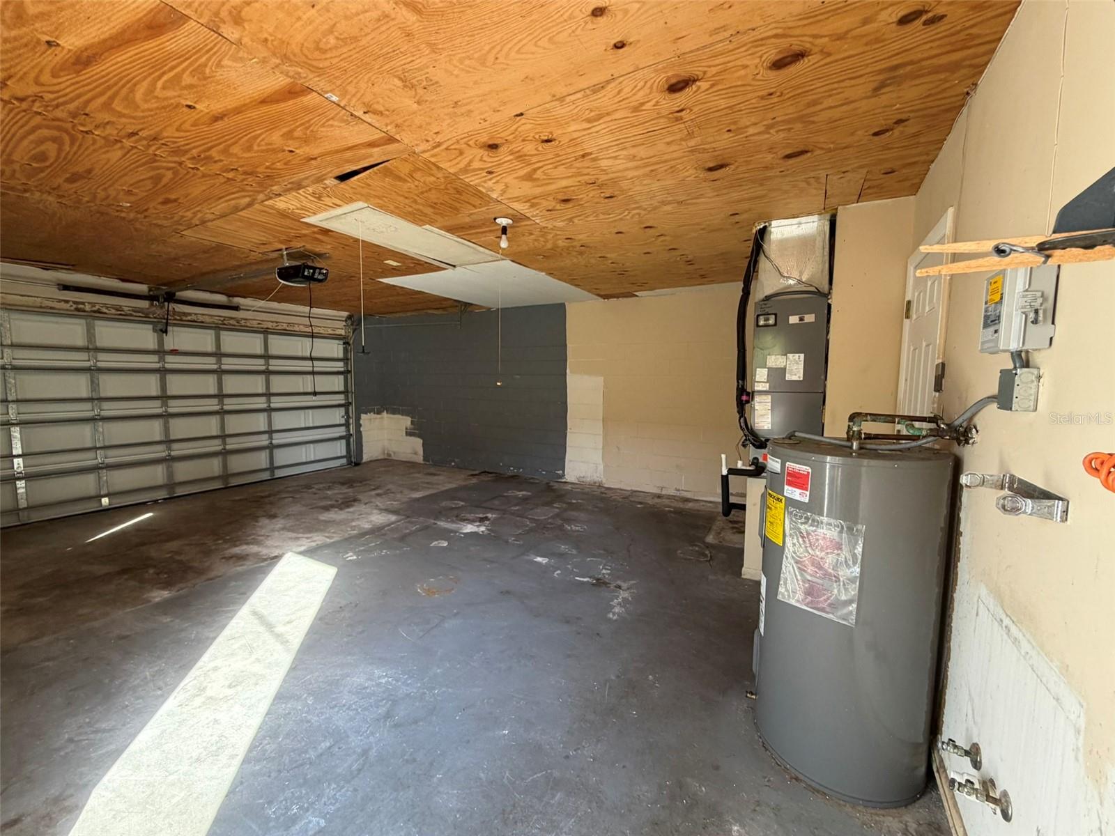 Image 43 of 55 For 2311 15th Street W