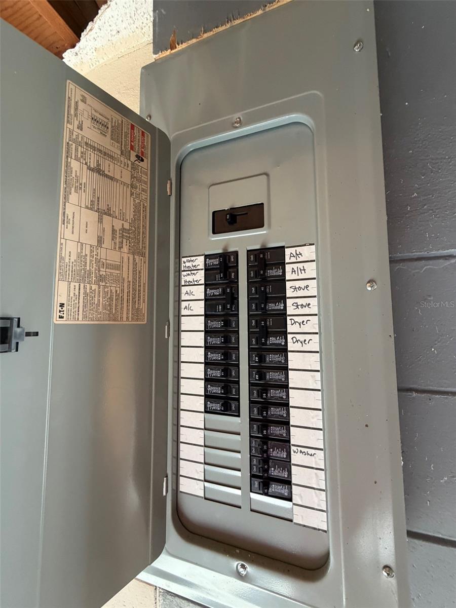 Image 48 of 55 For 2311 15th Street W